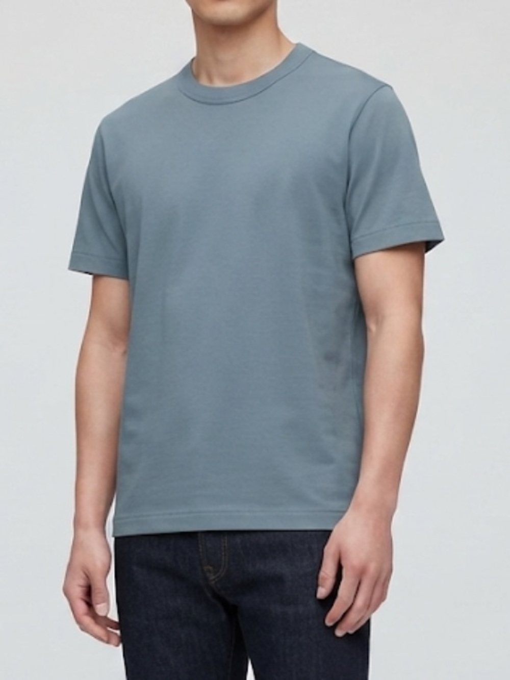 Uniqlo Men's Crew Neck Short Sleeve T-Shirt in Slate Blue Size Large